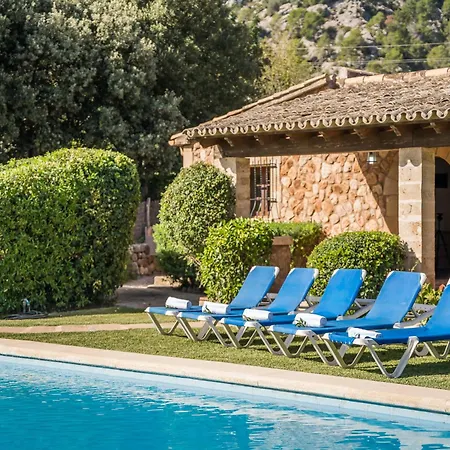 Mallorcan-style With Pool