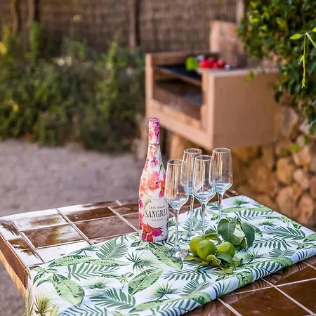 Mallorcan-style With Pool