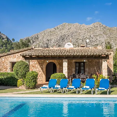 Mallorcan-style With Pool Feriehus Pollença